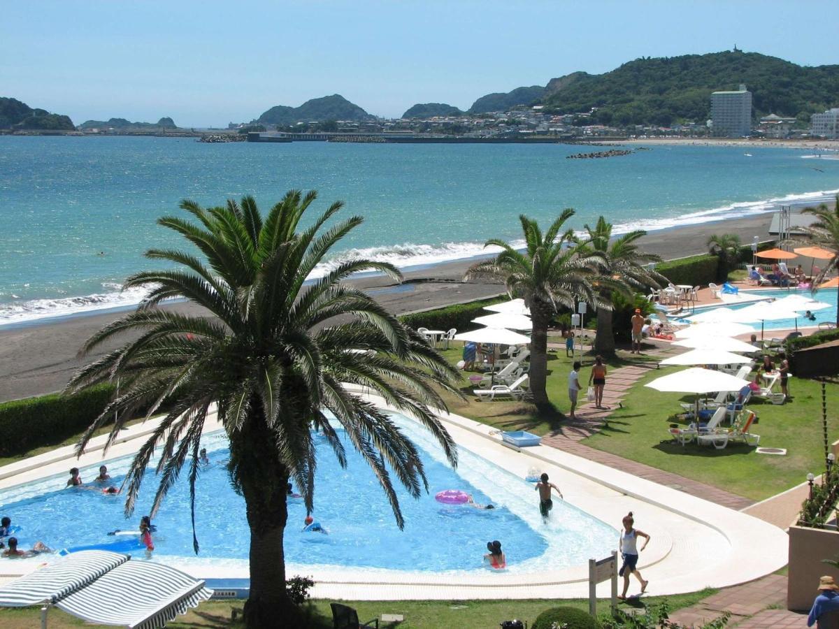 Kamogawa Grand Hotel Exteriör bild